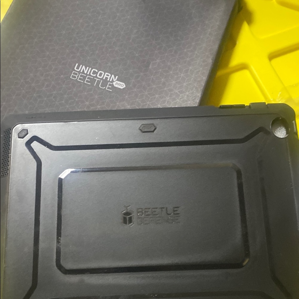 iPad 4 unicorn beetle pro supcase  Black Tablet Case